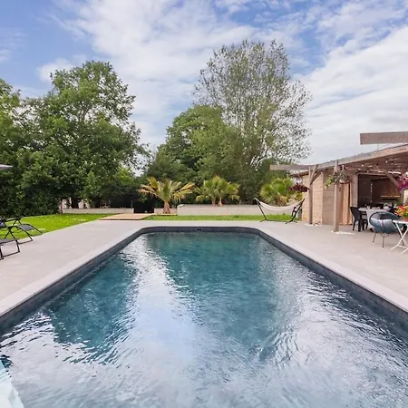 Belle Maison Familiale Avec Piscine Privee Lezat-sur-Leze