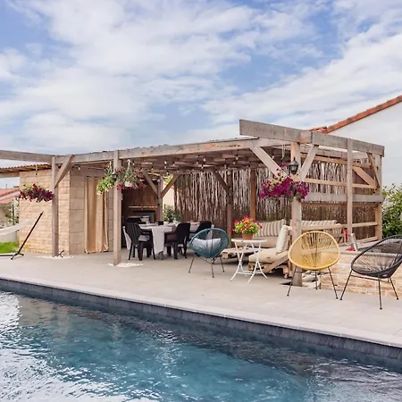 Belle Maison Familiale Avec Piscine Privee Vila Lezat-sur-Leze