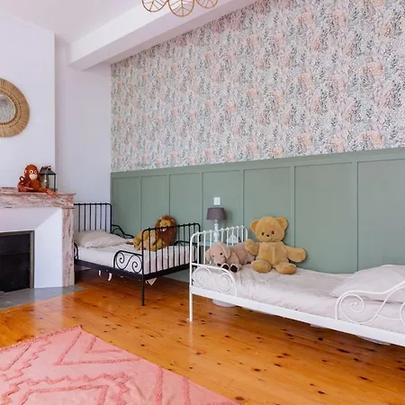 Vila Belle Maison Familiale Avec Piscine Privee *
