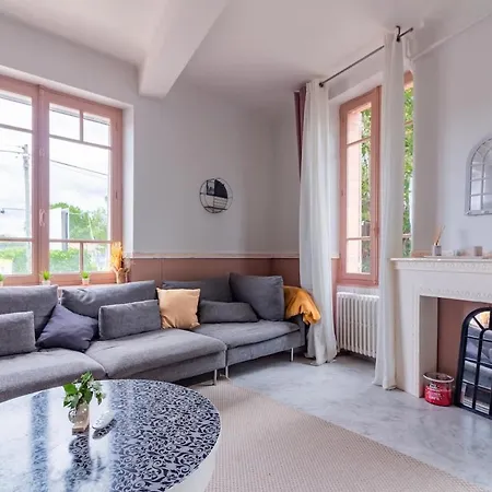 Belle Maison Familiale Avec Piscine Privee Vila