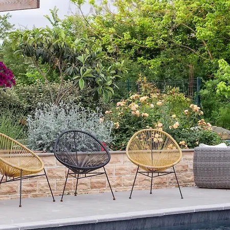 Belle Maison Familiale Avec Piscine Privee Vila