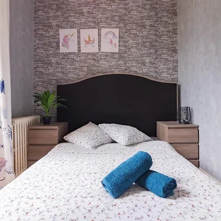 Belle Maison Familiale Avec Piscine Privee *